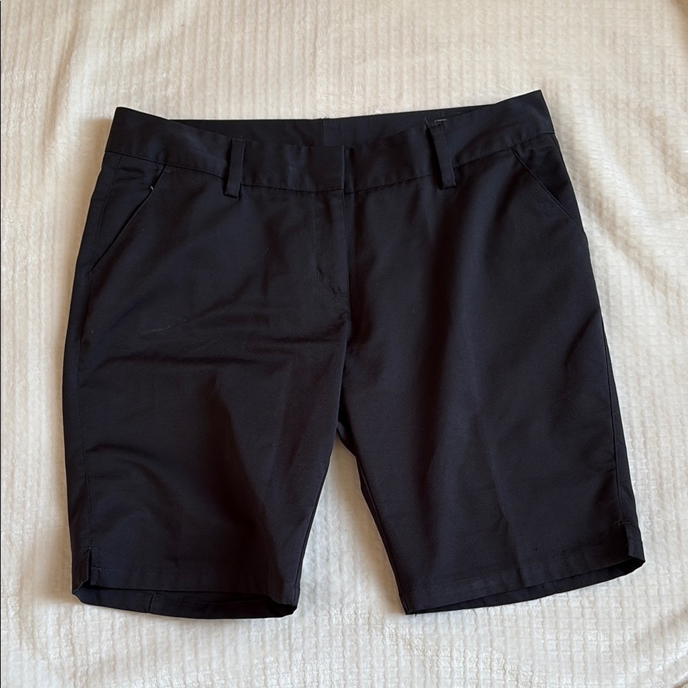 Adidas Black Bermudas Shorts Casual Clean Design